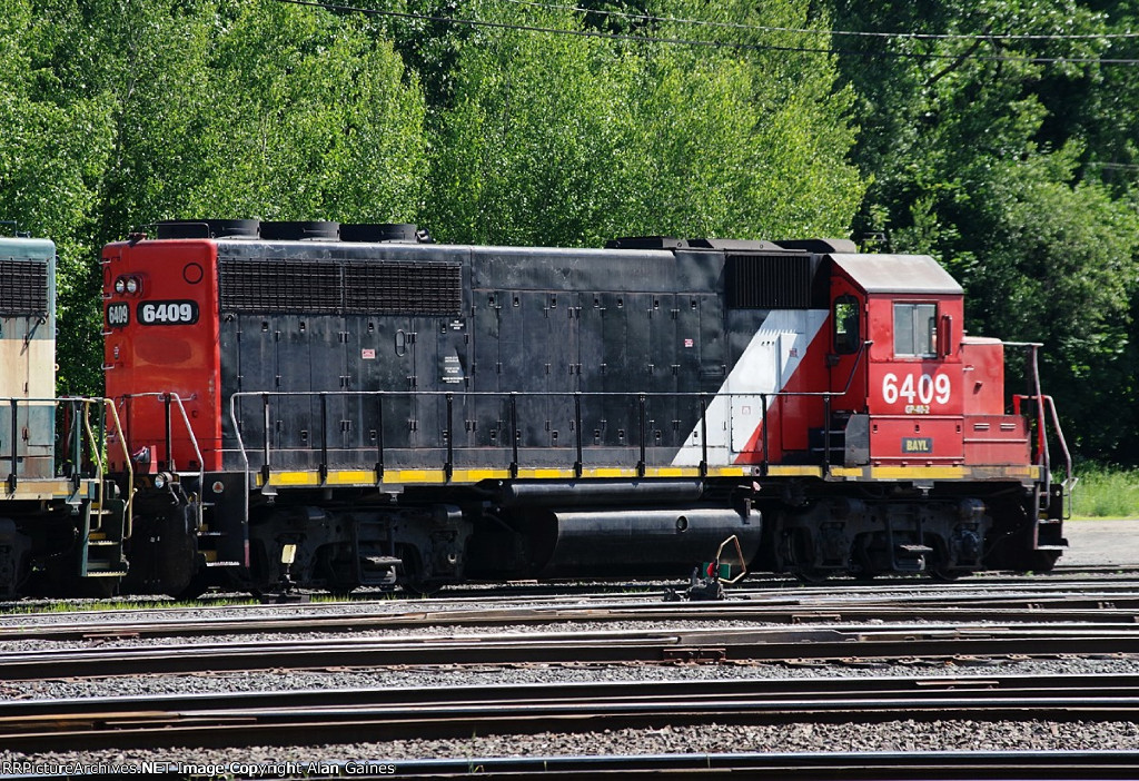 CN GP40 6409